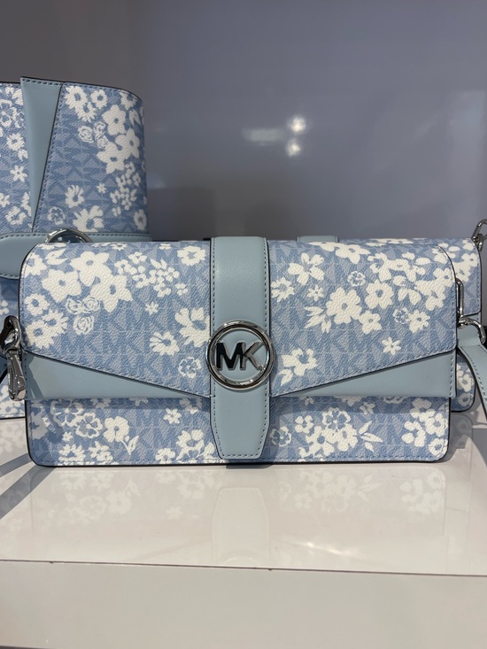 Michael Kors Handbags - MICHAEL KORS Greenwich Md Printed Signature Logo Convertible Shoulder
Pale Ocean